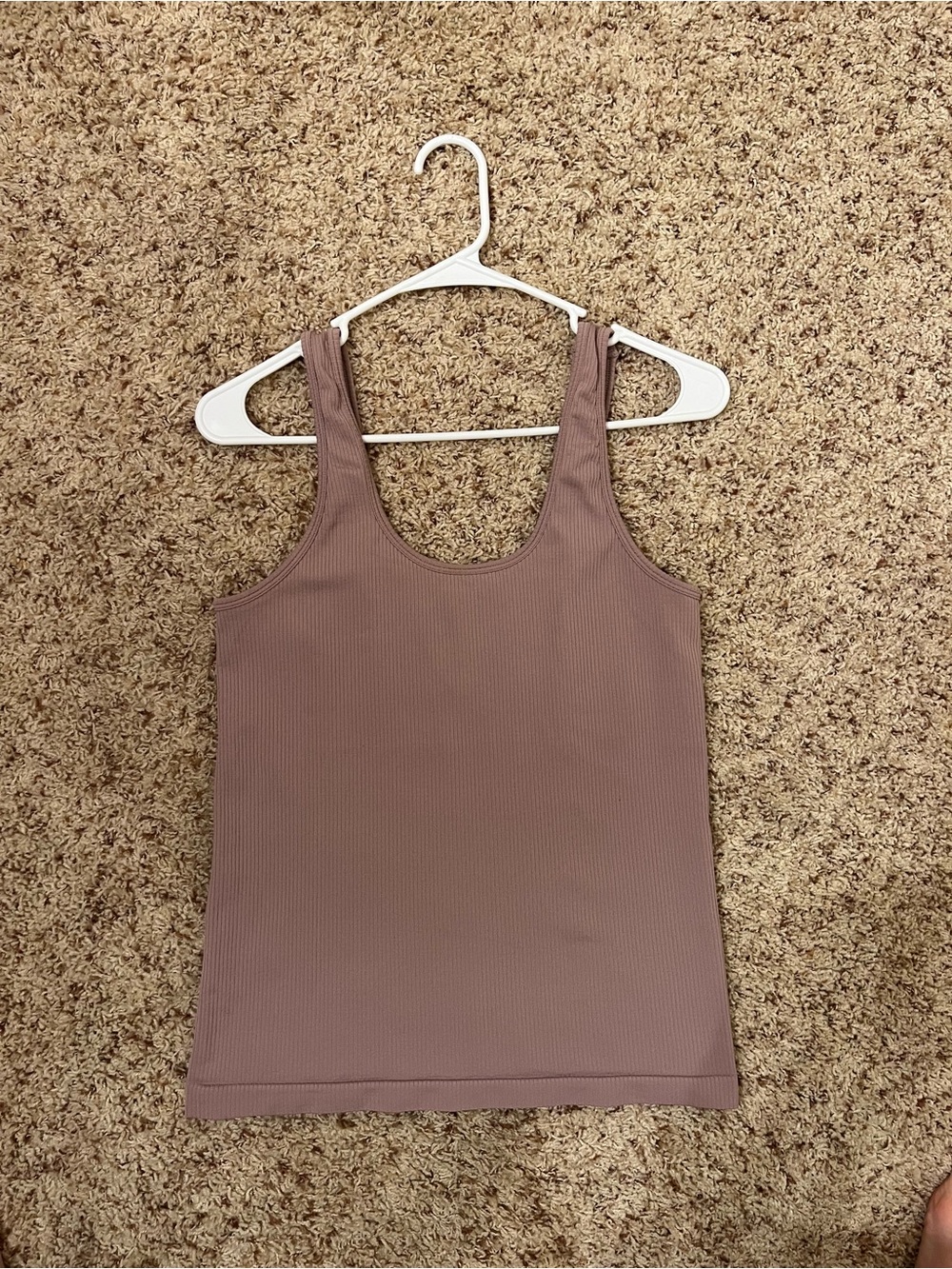 Athleta Mauve Ribbed Scoop Neck Tank Top M